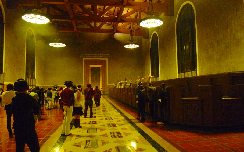 Illustration for article titled A Secret Opera Erupts Inside California's Biggest Train Depot